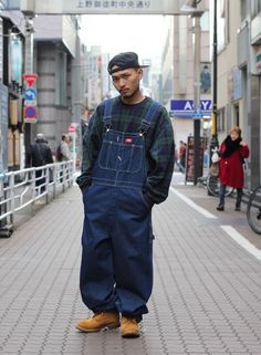 Overall Fits Men, Baggy Overalls Outfit Men, Overall Streetwear, Overalls Outfit Streetwear, Overalls Outfits Men, Overalls Men Fashion 90s, 1990s Fashion Outfits, Men Overalls Outfits