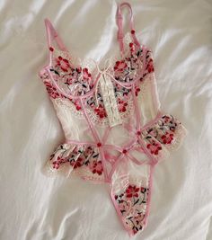 Artistic Outfits, Comfortable Bras, For Love & Lemons, Birthday Month, Women Corset, For Love And Lemons, Sheer Lace, Halloween Outfits