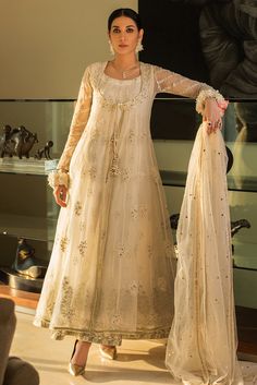 Latest Anarkali Pishwas Nikkah Dress Bridal Pakistani Pakistani Bridal Dress, Nikkah Dress, Desi Fits, Pakistani Fashion Party Wear, Desi Outfits, Simple Pakistani Dresses, Pakistani Bridal Dresses, Frocks For Girls, Pakistani Dress Design