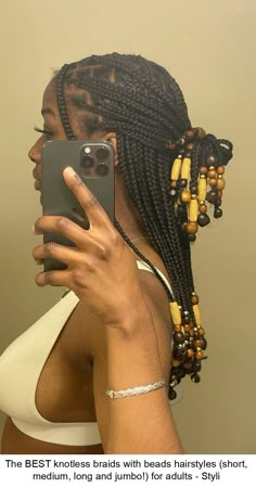 Knotless Braids With Beads Hairstyles, Braids With Beads Hairstyles, Knotless Braids With Beads, Beads Hairstyles, Cute Box Braids, Short Box Braids