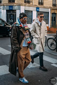 Mens Street Style Winter, Date Night Looks, 2020 Street Style, Paris Mens Fashion, Casual Chic Outfits, Reportage Photography, New York Mens, Mens Fashion Week