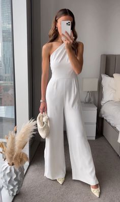 Formal Pantsuits For Women, Dressy Pant Suits, Fancy Jumpsuit, Bride Jumpsuit, Formal Pant Suits, Neon Prom Dresses, Suits For Wedding, Tight Prom Dresses