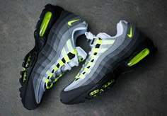 Neon Sneakers, Nike Shox