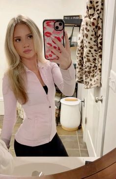 Preppy Southern Outfits, Rory Outfits, Southern Outfits, Preppy Southern, Define Jacket, College Fits, Workout Fits, Pink Pilates