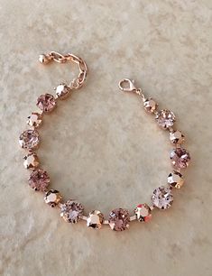 Gorgeous bracelet featuring alternating 8mm and 6mm round crystals in rose gold, Morganite pink and pale burgundy. Adjustable between 6.5 and 8 inches. Rose Gold Jewelry Set, Pink Crystal Bracelet, Rose Gold Morganite, Pink Swarovski, Blush Rose