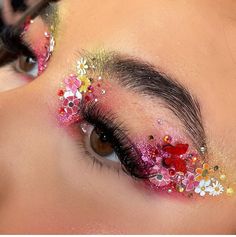 Aquarius Aesthetic, Festival Makeup Glitter, Concert Makeup, Swift Outfits, Rave Looks, Taylor Outfits, Makeup Glitter, Rave Makeup, Unique Makeup