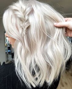 Platinový Blond, Beige Blond, Platinum Blonde Hair Color, Summer Blonde, White Blonde Hair, Blond Balayage, Platinum Hair