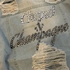 Distressed Denim Jacket With Writing And Crystals Chic Distressed Denim Outerwear, Wearable Crafts, Embellished Jackets, Dope Jackets, Jean Ideas, Diy Jeans, Diy Jacket, Embellished Jacket