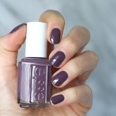 Split Nails, Pretty Fingers, Grunge Nails, Purple Nail, Color Making, Manicure Ideas, Essie Nail Polish, Dusty Purple