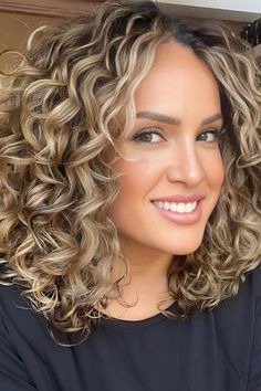 Buttery Blonde Curly Balayage Curly Hair Color Blonde, Blonde Balayage Curly Hair Natural Curls, Warm Blonde With Highlights, Balayage Hair Blonde Curly, Dirty Blonde Hair With Highlights Curly, Natural Curly Hair Color, Natural Curly Blonde Hair, Ash Blonde Highlights Curly Hair