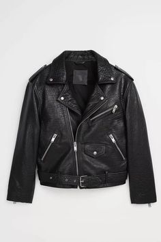 New Zara Crop Leather Biker Jacket M L Black 5388/302 coat moto motorcyle bomber | eBay Crop Leather Jacket, Mens Leather Clothing, Cropped Leather Jacket, Leather Biker Jacket, Biker Jacket, Unisex Fashion, Leather Men, Red Leather Jacket, Varsity Jacket