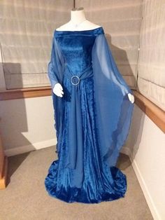 Lotr Shifting, Vestidos Medieval, Blue Medieval Dress, Handfasting Dress, Fae Dress, Dress Medieval, Chiffon Sleeves, Corset Fashion