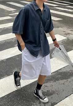 Korean Mens Summer Outfits, Male Fashion Japan, Japan Summer Outfits Men, Korean Outfits Men Summer, Japanese Summer Outfits Men, Japan Street Fashion Men, Japan Outfit Men, Outfit Ideas Men Korean, Baggy Outfits Men