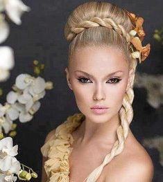 Cute NightOut Hairstyles Ideas To Copy Spanish hairstyles, Bridal Hair Braid Bun Tutorial, Hairstyles With Glasses, Braided Bun Hairstyles, Shoulder Hair, Goddess Hairstyles, Funky Hairstyles, Blonde Model, Fringe Hairstyles, Feathered Hairstyles