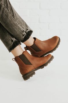 Shoes – Love Olive Co Shoes With Leggings, Sorel Lennox, Botas Chelsea, Chelsea Boots Women, Stand Strong, Leather Chelsea Boots, Winter Shoes, How To Feel Beautiful, Leather Material