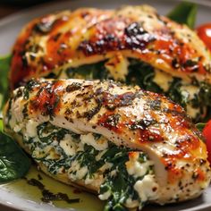 Ricotta Stuffed Chicken Breast, Ricotta Chicken, Healthy Stuffed Chicken, Spinach Stuffed Chicken Breast Recipes, Spinach Stuffed Chicken Breast, Baked Stuffed Chicken, Ricotta Stuffed Chicken, Ricotta Filling, Stuffed Chicken Breast Spinach