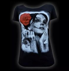 Make a bold statement with this women's dead queen tattoo sugar skull t-shirt. Show off your unique style with this one-of-a-kind tattoo fashion statement. Crafted from 100% cotton, this stylish t-shirt is sure to make a lasting impression. Get yours today and stand out from the crowd! This cool women's t-shirt features a stunning woman with sugar skull tattoos. It is a fun and casual shirt for any occasion.  Made in the usa Best Tatto, Skull Queen, Mexican Outfits, Skull Cowboy, Shirts To Buy, Punk Woman, Candy Skull, Queen Tee, Market Art