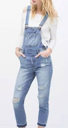 light denim overalls Black Romper Pants, Overalls For Women, Womens Black Pants, Vintage Jumpsuit, Jumpsuit Outfit, Blue Jumpsuits, Outfit Goals