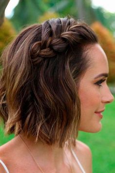 Прически на выпускной Cute Braided Hairstyles, Fishtail Braid, Short Wedding Hair, Braided Hairstyles For Wedding, Holiday Hairstyles, Everyday Hairstyles, Braids For Short Hair