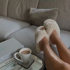 Mode Tips, Instagram Baddie, Cozy Aesthetic, Classy Aesthetic, Healthy Lifestyle Inspiration, Beige Aesthetic, Comfy Cozy, Soft Girl, Cup Of Coffee