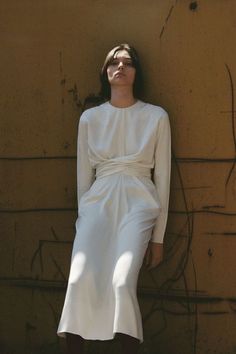 Celine Dress, Fashion Gone Rouge, Hippy Chic, Beige Outfit, Phoebe Philo, Pre Fall Collection, Fashion 2017, French Fashion