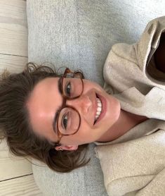 Sophia Roe, Glasses Inspiration, Chic Glasses, Glasses Trends, Cute Glasses, Stylish Glasses, New Glasses, Mode Inspo, Oversized Blazer