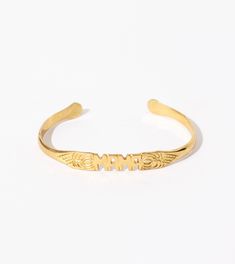 "MAMA" BALI BRACELET | Gold Mama bracelet | Mother's Day Gift Mama Bracelet, Brass Cuff Bracelet, Mama Necklace, Zodiac Bracelet, Moms Bracelet, Brass Cuff, Bracelet Gold, Bracelet Sizes, Mother Day Gifts