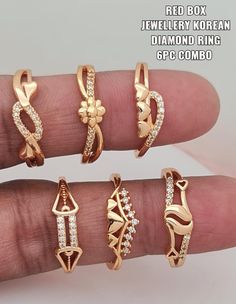 Ledish Ring Gold, Gents Gold Ring, Simple Ring Design, Ladies Gold Rings, Flower Jewellery For Mehndi, Couple Ring Design, Ruby Wedding Rings, Wedding Rings Art, Funky Shirts