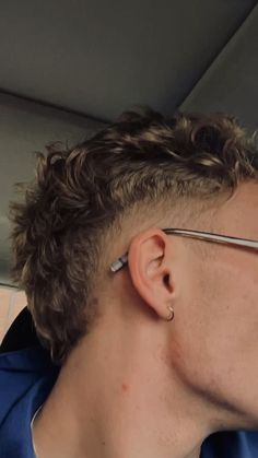 #burstfademohawk #burstfade #mullet #hair #menshair Men’s Modern Mohawk, Faded Mullet Men Curly, Buzzed Mullet Men, Mid Mullet Fade, Medium Length Hair Men Mullet, Men’s Mullet Short, Short Taper Mullet, Subtle Mullet Men Straight Short