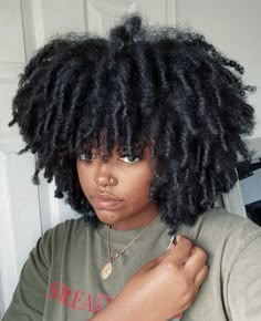 Natural Hair Growth Remedies, Natural Hair Growth Tips, Natural African American Hairstyles, Natural Hair Products, Black Curly, Natural Hair Beauty, Natural Hair Styles Easy, Natural Hair Inspiration, Natural Hair Tips