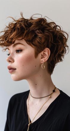 Long Curly Pixie Cut, Short Curly Hairstyles Round Face, Asymmetrical Bob Curly Hair, Perm Pixie Haircut, Pixie Cut Curly Hair Round Face, Curly Pixie Cuts Naturally, Haircuts For Curly Hair Women, Curly Hair Pixie Cut, Curly Short Pixie