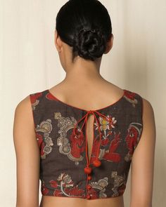 Blouse Back Neck Designs Pattern, Blouse Designs Ideas, Back Blouse Designs, Cotton Blouse Pattern, Back Neck Blouse, Sleeveless Blouse Designs