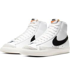 Box Highlights, Nike Shoes Girls, Nike High Tops, Preppy Shoes, All Nike Shoes, Nike Blazer Mid 77, Nike Blazer Mid, Simple Shoes