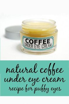 This DIY coffee eye cream with coffee infused oil is a wonderful, all natural remedy for dark circles, puffy eyes and wrinkles. Coffee Infused Oil, Eye Cream Recipe, Coffee Eye Cream, Puffy Eyes Remedy, Joululahjat Diy, Dark Under Eye Circles, Make Up Diy, Natural Eye Cream, Under Eye Cream