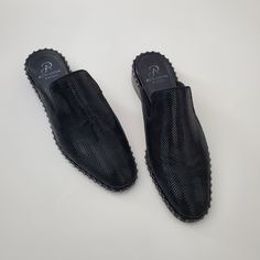 Women's Shoes Size 9 Black Leather Black Closed Toe Slip-ons With Rubber Sole, Casual Black Slip-ons With Leather Sole, Black Open Toe Slip-ons, Chic Black Slip-ons With Removable Insole, Black Flat Slip-ons For Spring, Black Slip-ons With Removable Insole, Black Leather Slip-on Mules, Elegant Black Slip-ons For Summer, Black Open Toe Synthetic Slip-ons