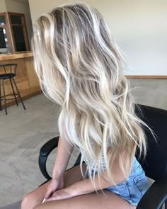 Summer Blonde Hair, Icy Blonde Hair, Blonde Hair Inspiration, Blonde Hair Shades, Balayage Hair Blonde, Blonde Hair Looks, Blonde Hair With Highlights, Hair Shades