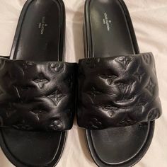 Worn Once Size 40 Comes With Box And Receipt Louis Vuitton Sandals, Louis Vuitton Shoes, Authentic Louis Vuitton, Women's Shoes Sandals, Shoes Sandals, Louis Vuitton, Women Shoes, Sandals, Black