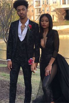 Black And White Prom Suit, Alt Prom Outfits Men, Black Men Prom Suits, Black Prom Suits For Guys, All Black Prom Outfit Men, Black Prom Suit, Prom Suits For Men Unique, Unique Prom Suits, Ball Suits