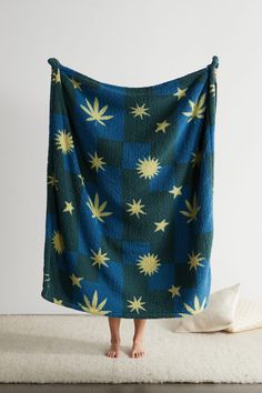 Trippy Stars, Cool Blanket, Home Prints, Basement Plans, Quilted Throw Blanket, Sherpa Throw Blankets, Fleece Throw Blanket