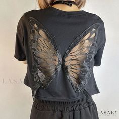 Lasaky - Black Lace Butterfly Exposed Navel Short T-shirt Fashionable Loose Hollow Out Short Sleeve Top Blusas Crop Top, Moda Grunge, Lace Butterfly, Cutout Shorts, Tøp Aesthetic, Crop Top Shirts, Vintage Streetwear, Grunge Fashion, Diy Fashion