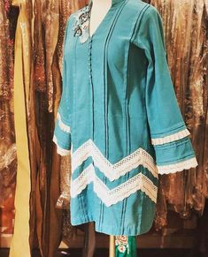 Kurta Designs Neck Design, Kurta Designs, Everyday Fashion, Latest Fashion, Tunic Tops, Lace, Sleeves, Fashion Design, Instagram Churidar, Kurti, Sleeve Designs, Affordable Fashion, Kimono Top, Cover Up, Stylish, Lace, Fabric #fashiontrend #gota #dresses #women #trendydress #pakistanidresses #pakistanidress #gotawork #workdresses #workdress Western Dresses, Affordable Fashion, Frocks, Simple Designs, Kurti, Latest Fashion Trends, Kimono Top, Dress Shoes, Dresses For Work Pakistani Design, Pakistani Kurti, Basic Dress Pattern, Style Kurti, New Kurti Designs, Tunic Designs