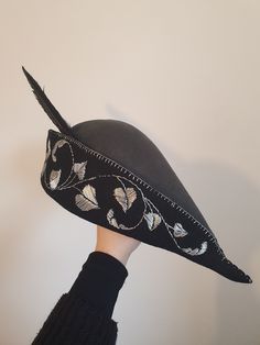 An embroidered medieval bycocket hat on a two tone hat base with personalised embroidery designs and colour options. Robin Hood Hat, Personalised Embroidery, Hood Hat, Hat Base, Larp Costume, Personalized Embroidery, Costume Hats, Cut Out Design, Robin Hood