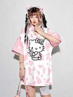 This price is for a T-shirt only, others are not included.   	 		 			Size 			Free Size 		 		 			Full Length 			82 		 		 			Bust 			116 		 		 			Shoulders 			73 		 		 			Sleeve Length 			16 Casual Pink Hello Kitty T-shirt, Kawaii T-shirt For Spring Streetwear, Pink Character Print Tops For Summer, Pink Character Print Summer Top, Kawaii Spring Streetwear T-shirt, Hello Kitty Y2k Summer Top, Trendy Hello Kitty Print T-shirt For Summer, Harajuku Style Hello Kitty Print Top For Streetwear, Harajuku Style Tops With Hello Kitty Print