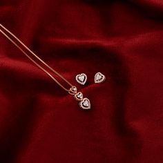 Real Diamond Pendent Set, Real Diamond Jewellery Designs, Small Pendent Set Diamond, Real Diamond Pendant Set, Diamond Pendent Set, Delicate Diamond Pendant, Diamond Pendant Set, Jewelry Necklace Simple