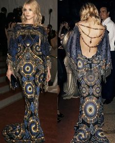 Jessica Stam wearing christian dior spring 1998 dress at met gala 2007 Dior Spring 1998, Jessica Stam, Runway Fashion Couture, The Met Gala, Couture Fashion, Pretty Dresses, Runway Fashion