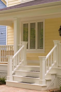 11 Great Wooden Front Step Ideas Front Step Ideas, Courtney Adamo, Step Ideas, Front Stairs, Wood Steps