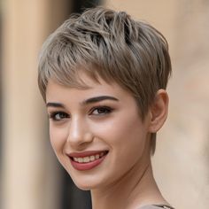 15 Low-Maintenance Pixie Hairstyles to Keep You Looking Fabulous Effortlessly – Style Your Beauty Low Maintenance Pixie Haircut, Low Maintenance Pixie, Razored Haircuts, Shaggy Pixie, Textured Bangs, Super Short Hair, Pixie Styles, Long Layered Hair, Short Cut