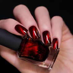 Red Magnetic Nails, Magnetic Nail Polish, Magnetic Nails, Red Nail Polish, Makijaż Smokey Eye, Red Nail Designs, Red Nail, Blood Red, Fancy Nails