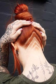 Best Undercut Hairstyles, Undercut Hair Designs, Pose Mode, Undercut Hairstyle, Undercut Hairstyles Women, Undercut Long Hair, Undercut Designs, Shaved Hair Designs, Hair Tattoos