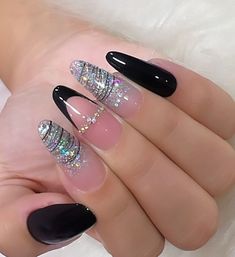 Nail Art Designs Videos, Almond Nail, Leh, Fancy Nails, Nail Artist